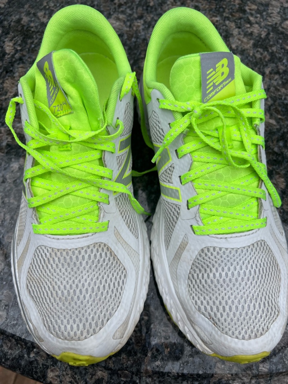 New Balance 720v4 Running Shoes Sneakers Women's Size 10 W720LA4